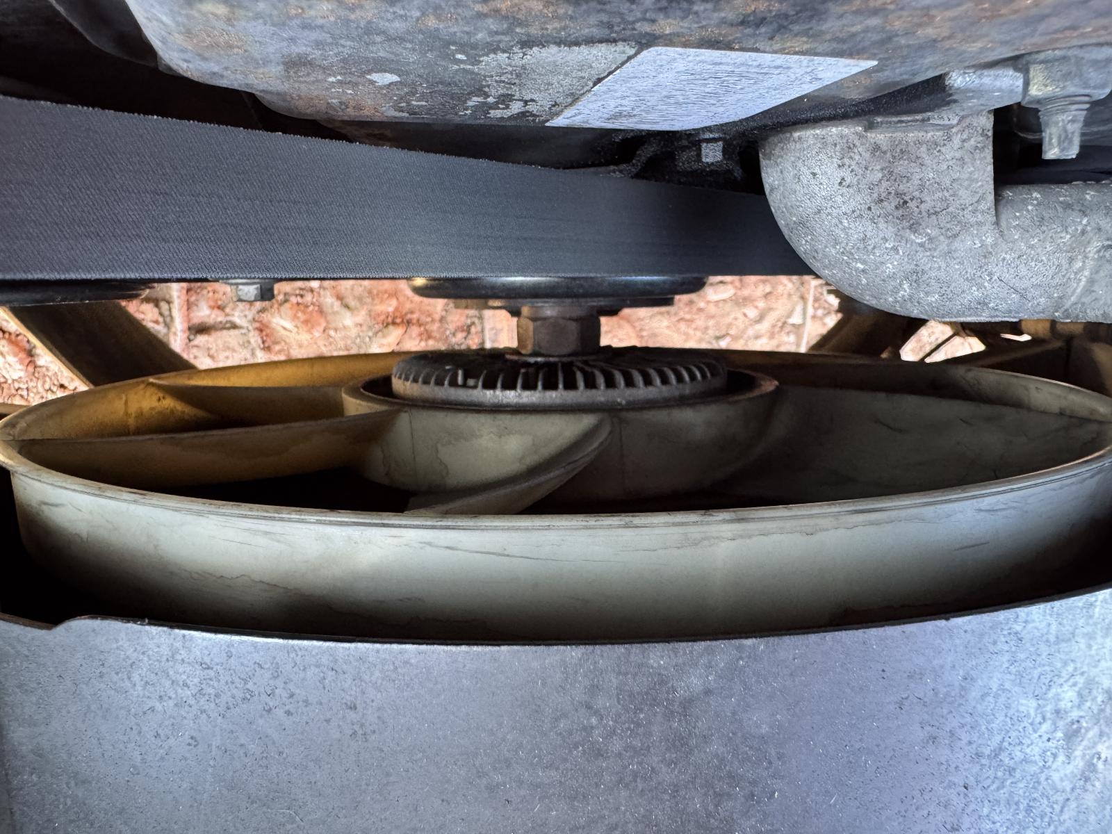 View FORD TRANSIT 2006 2 Door Van Breaking