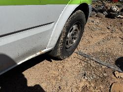 View FORD TRANSIT 2006 2 Door Van Breaking
