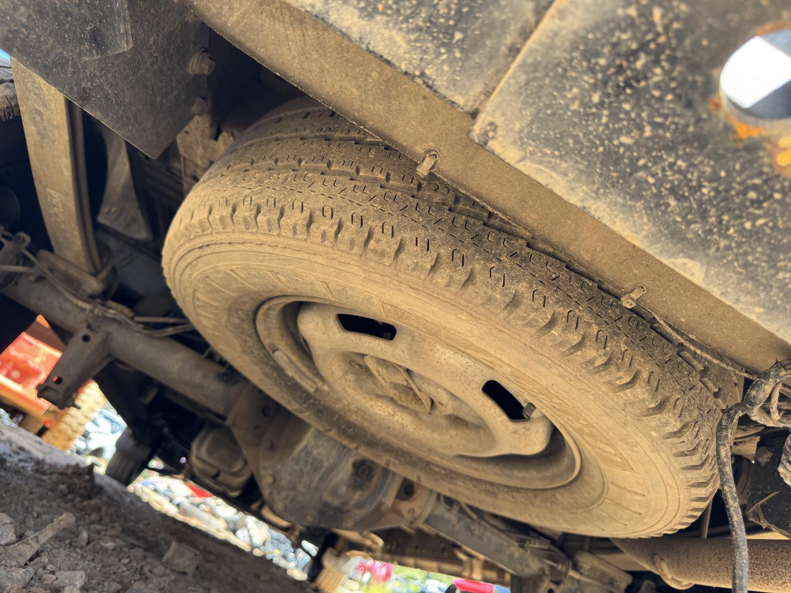 View FORD TRANSIT 2006 2 Door Van Breaking