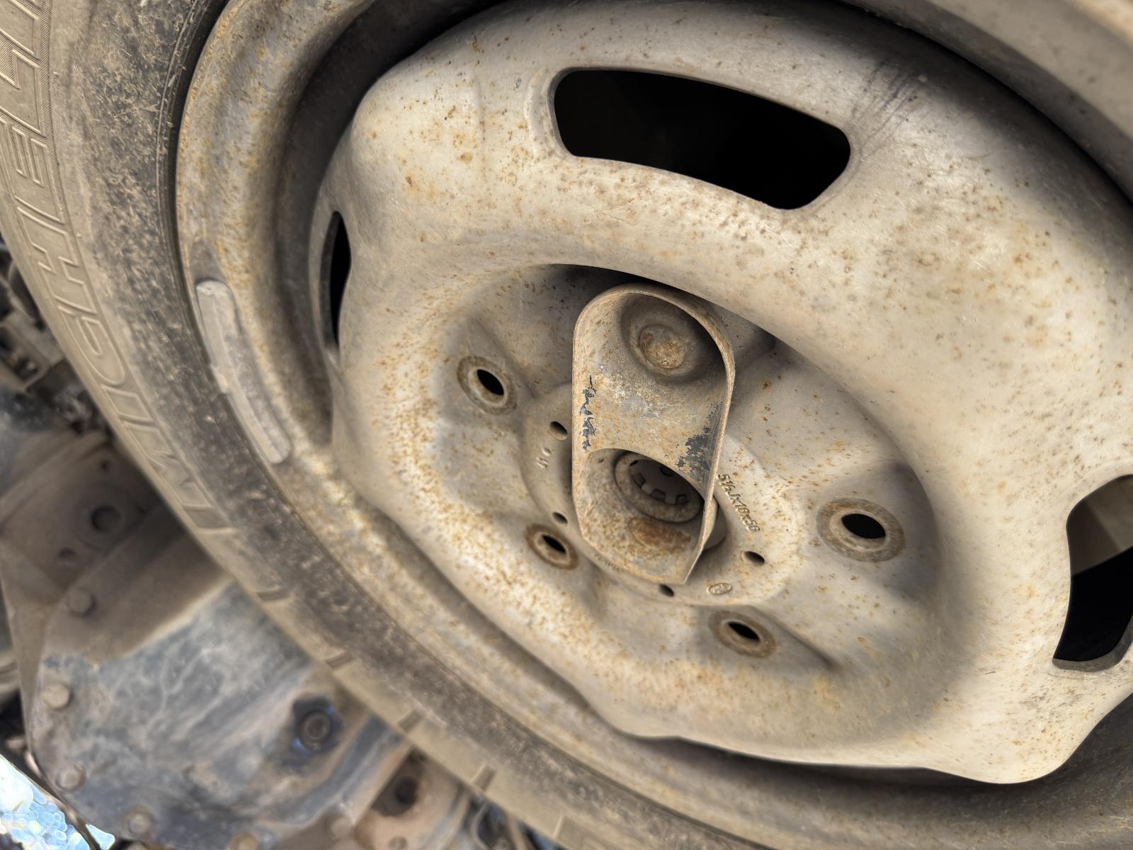 View FORD TRANSIT 2006 2 Door Van Breaking