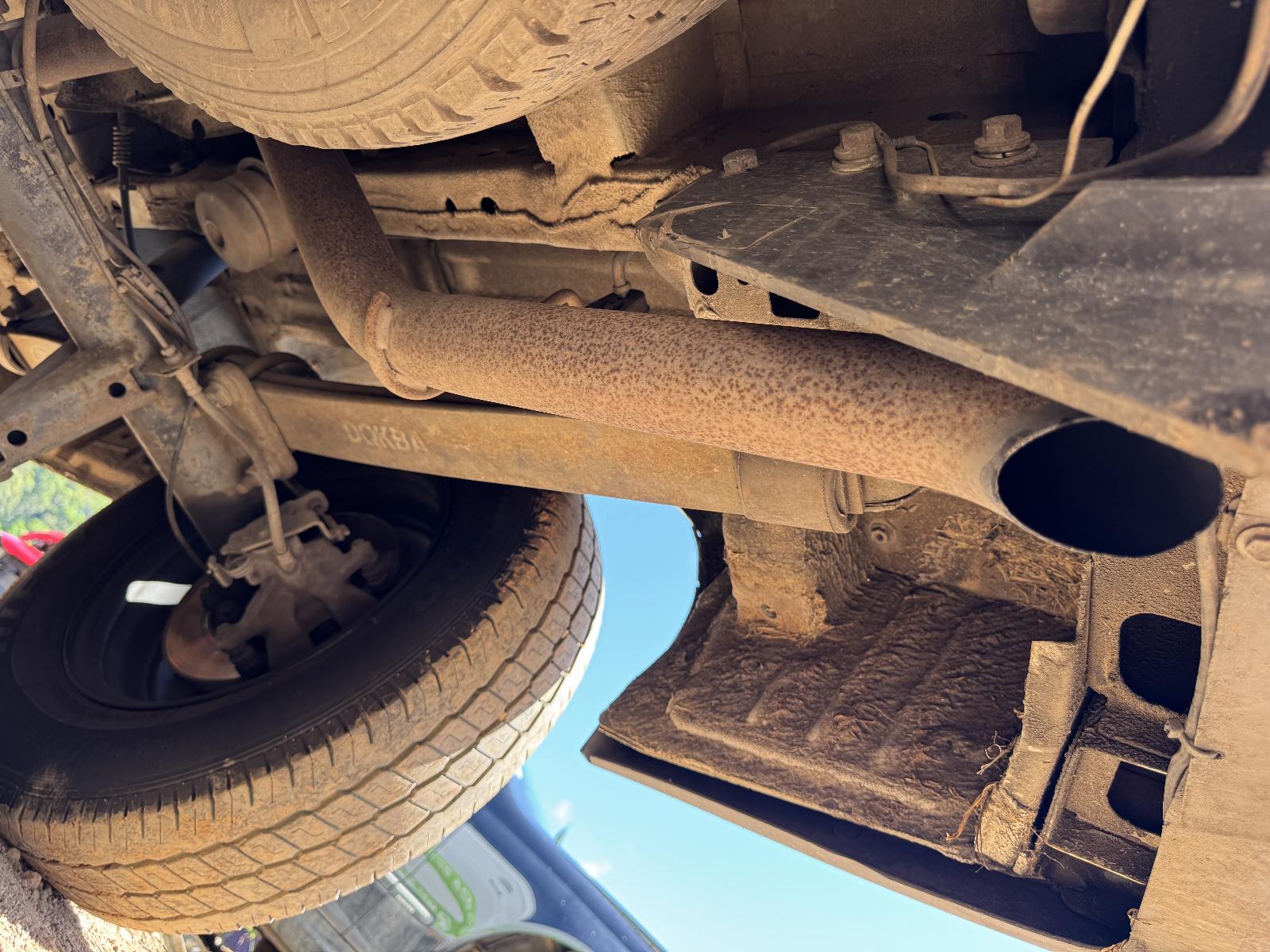 View FORD TRANSIT 2006 2 Door Van Breaking