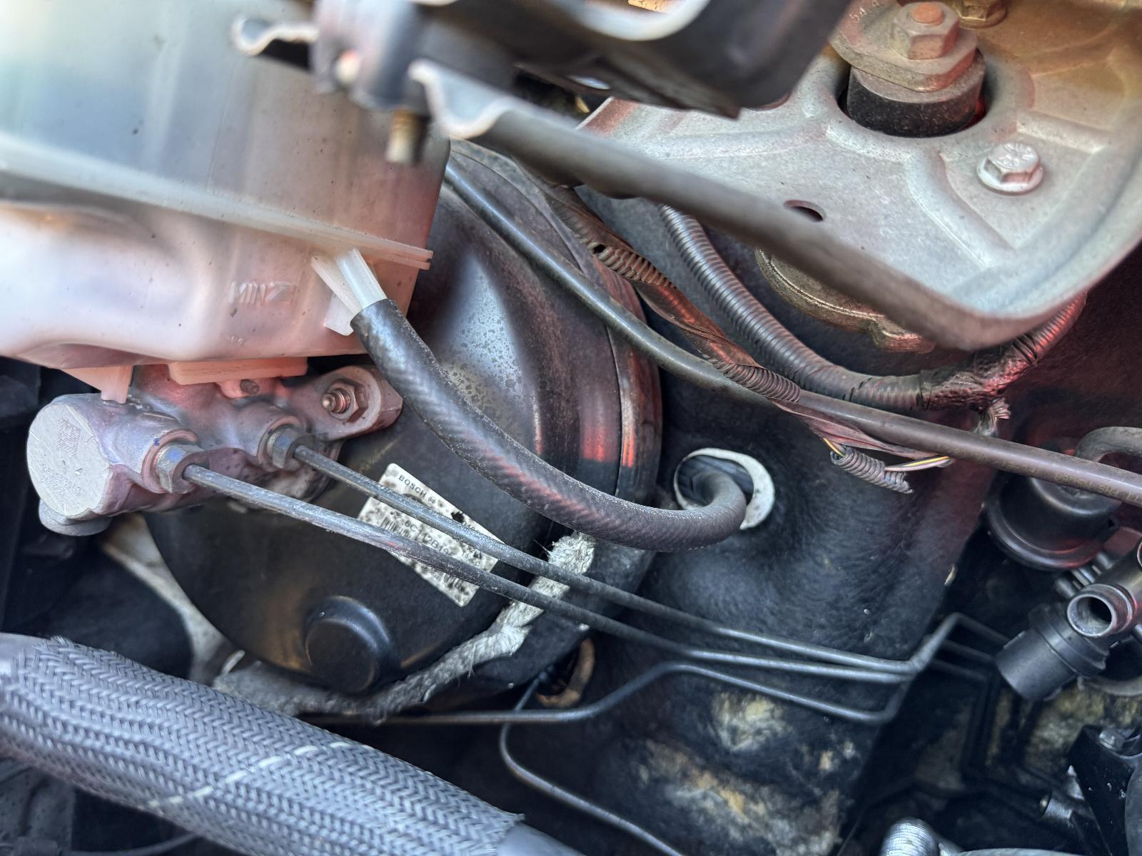 View FORD TRANSIT 2006 2 Door Van Breaking