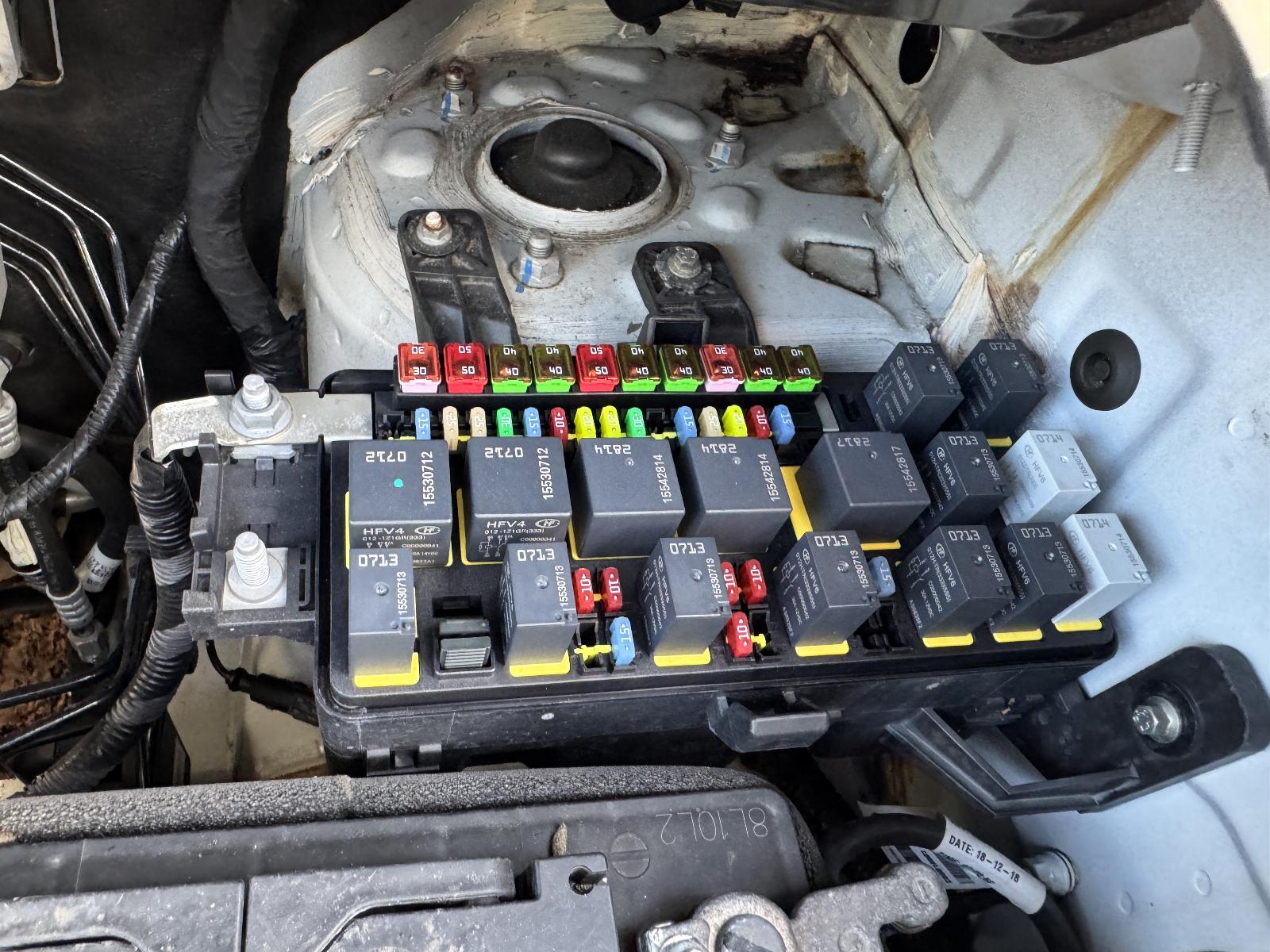 View LDV G10 2018 5 Door Station Wagon Breaking
