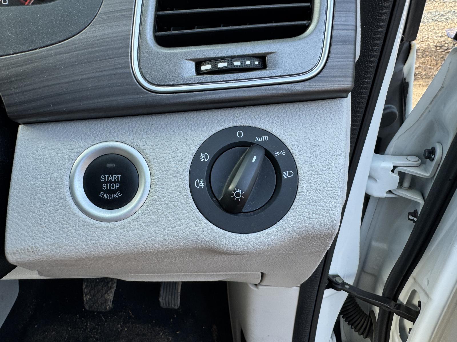 View LDV G10 2018 5 Door Station Wagon Breaking