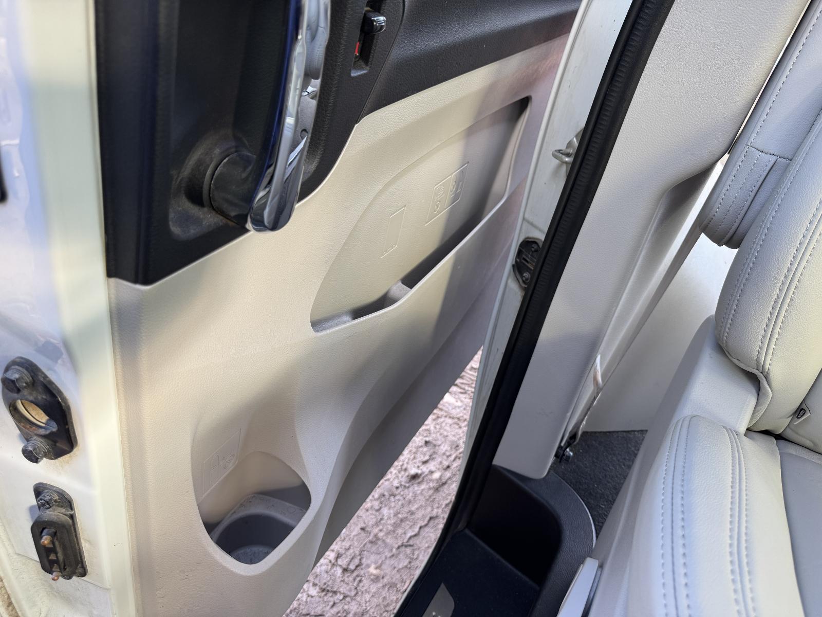 View LDV G10 2018 5 Door Station Wagon Breaking