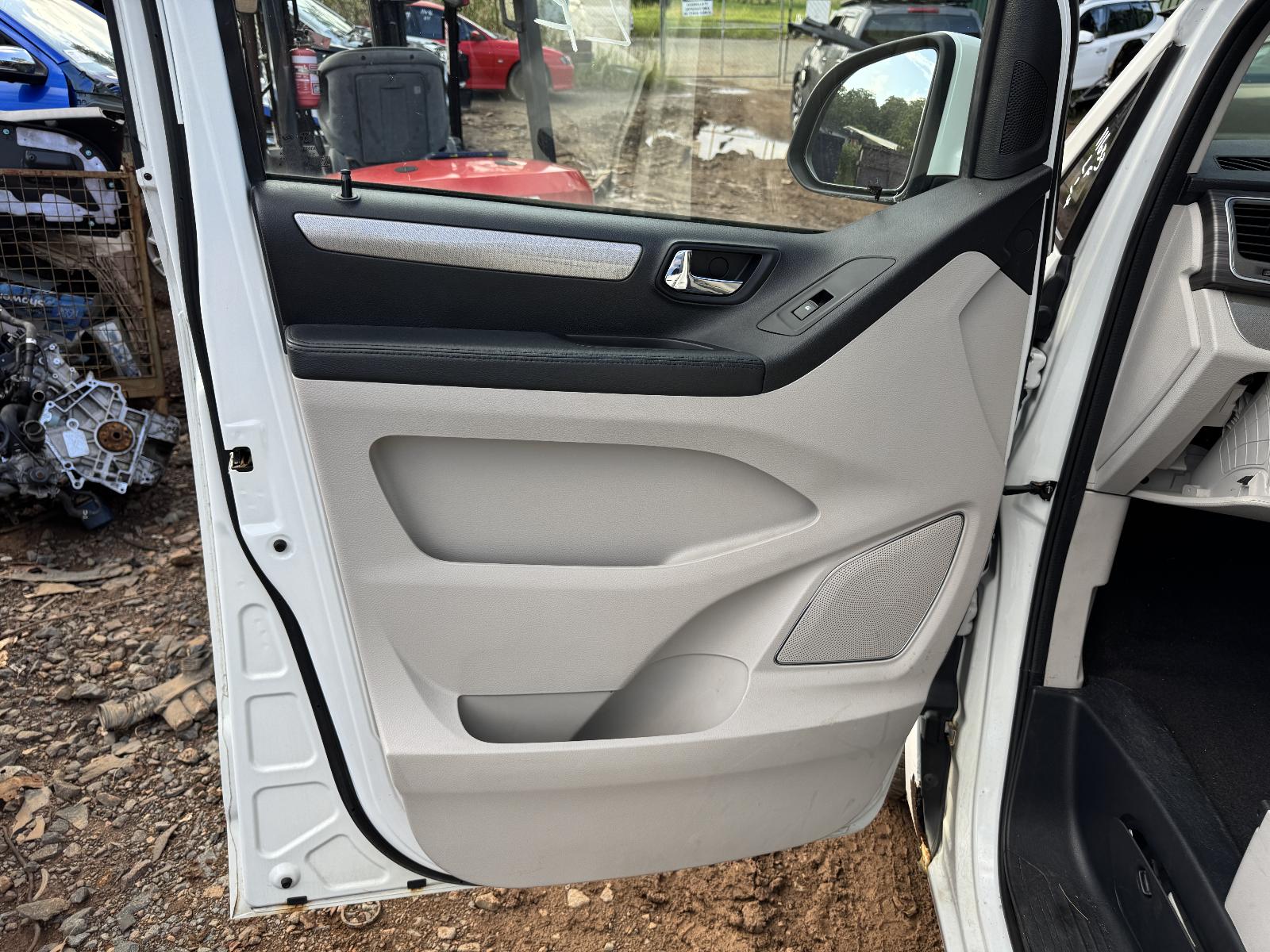View LDV G10 2018 5 Door Station Wagon Breaking