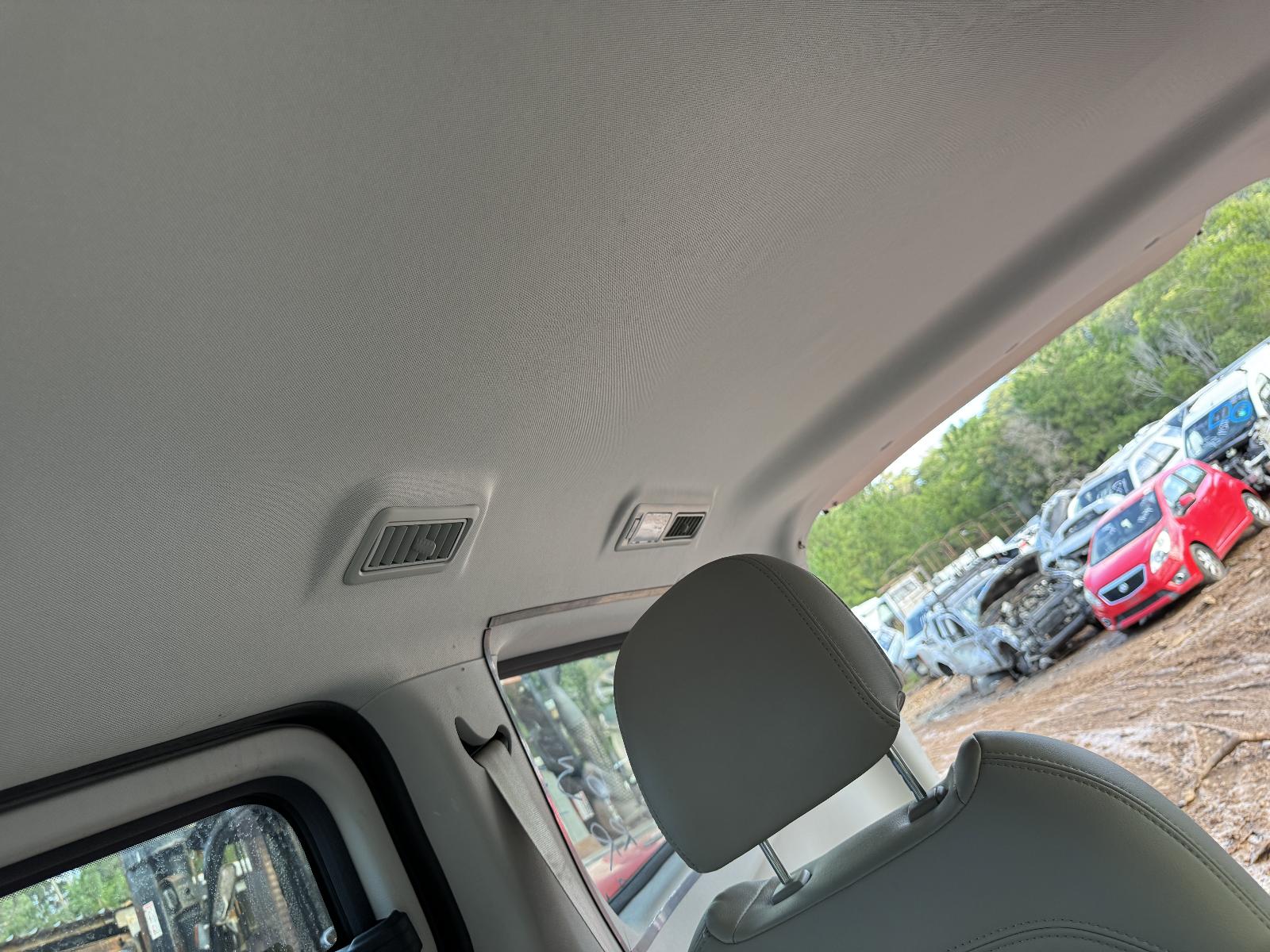 View LDV G10 2018 5 Door Station Wagon Breaking