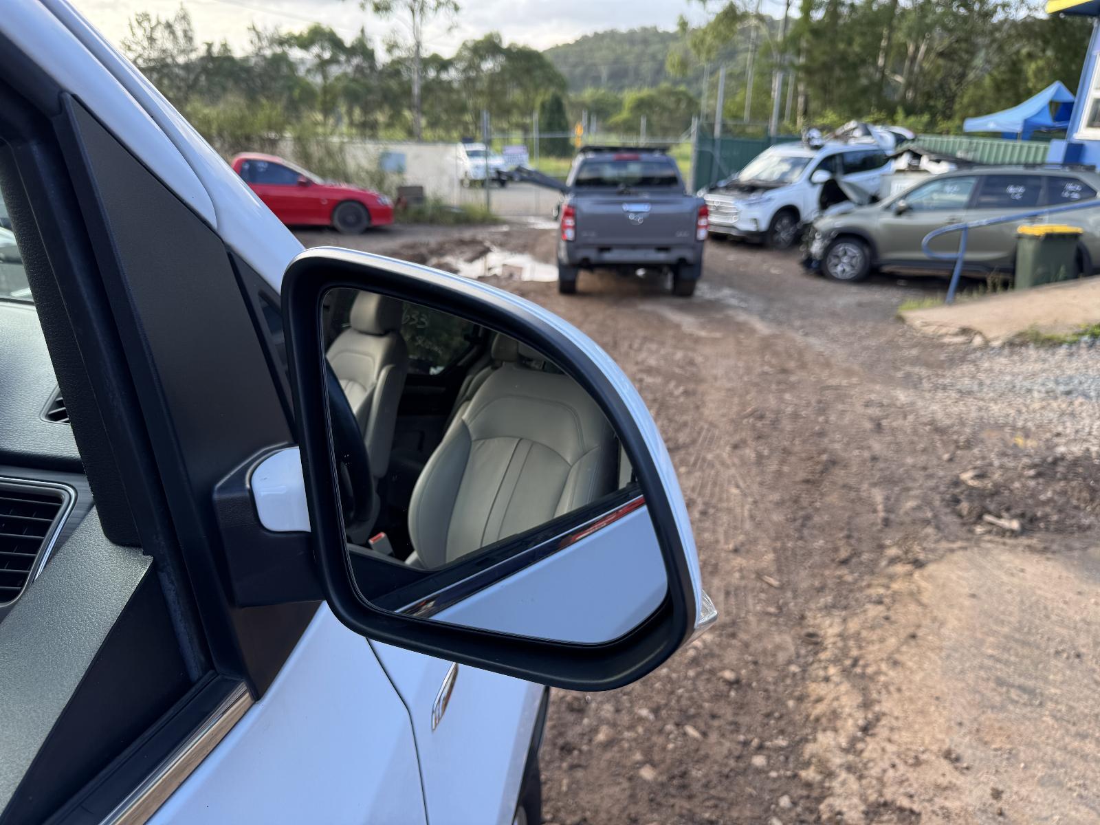 View LDV G10 2018 5 Door Station Wagon Breaking