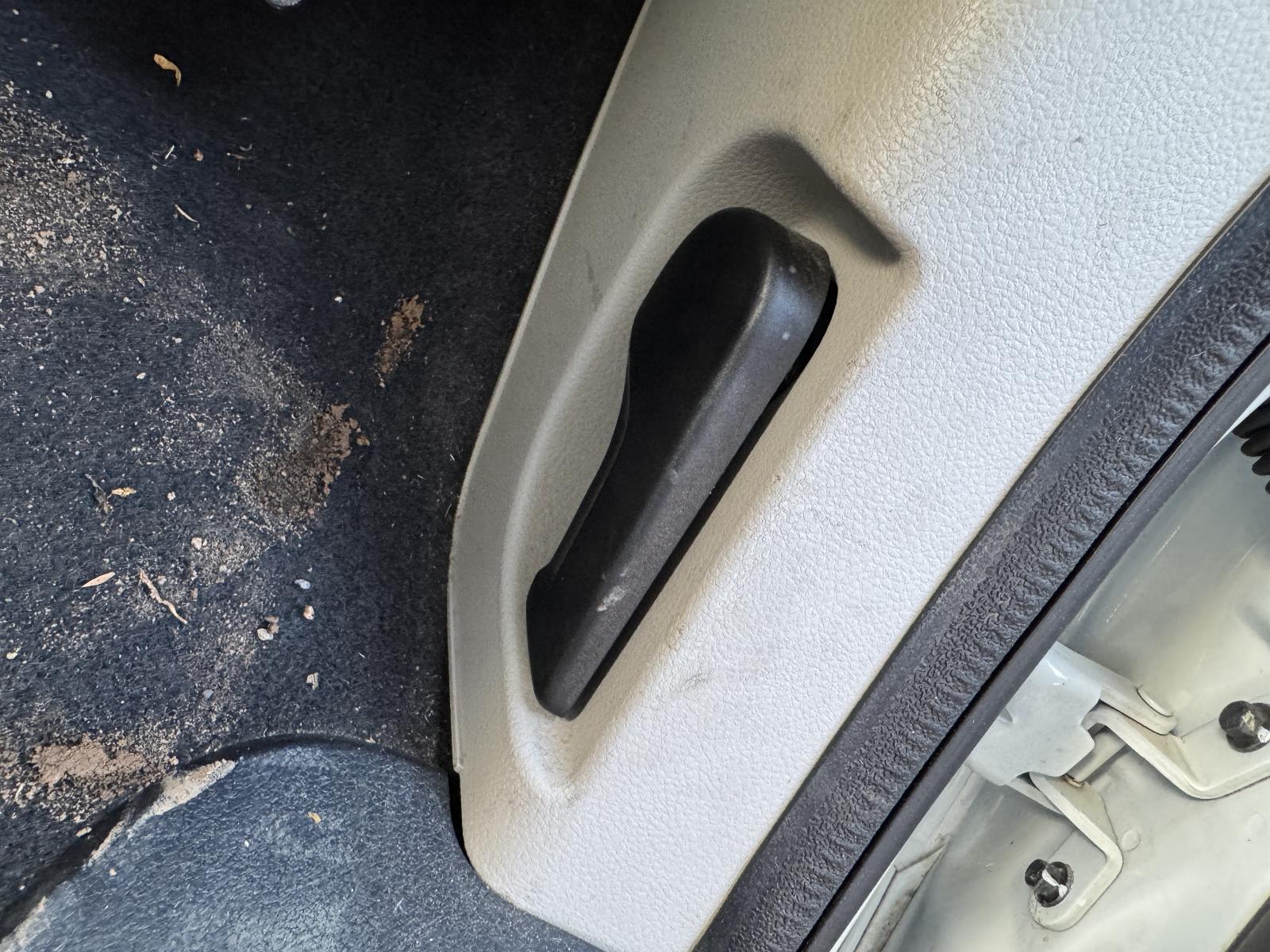 View LDV G10 2018 5 Door Station Wagon Breaking