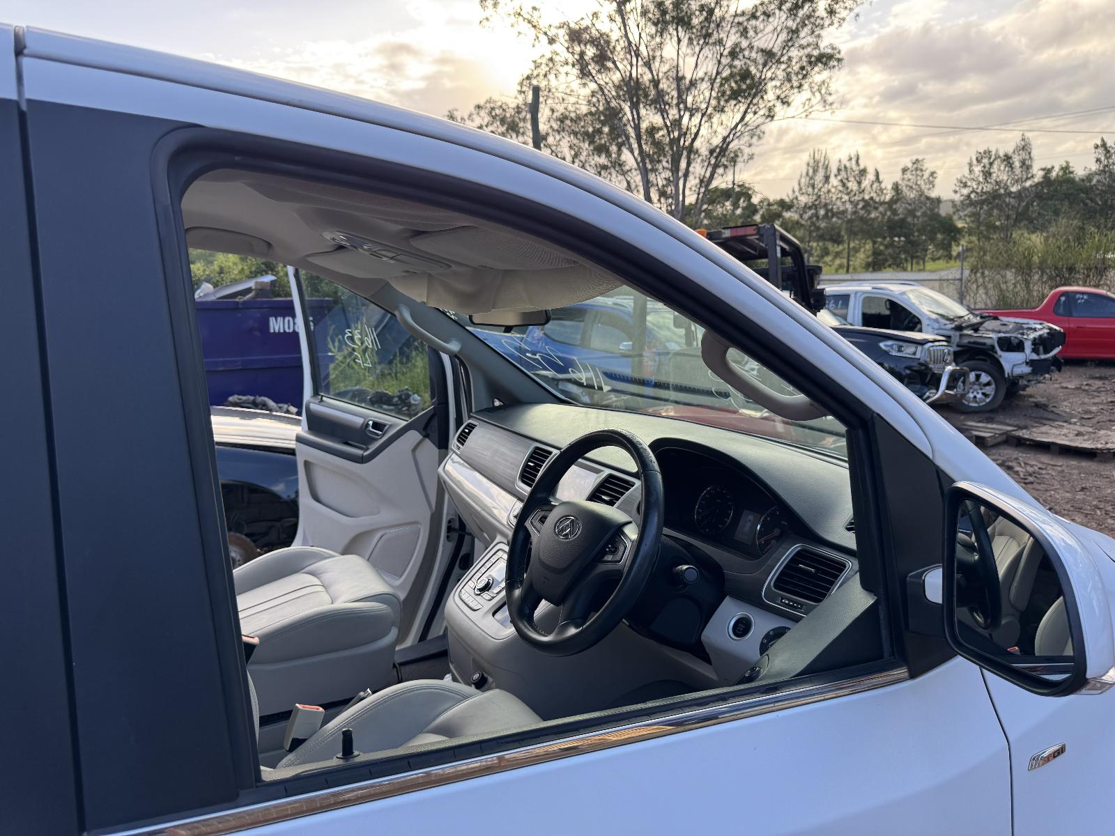 View LDV G10 2018 5 Door Station Wagon Breaking