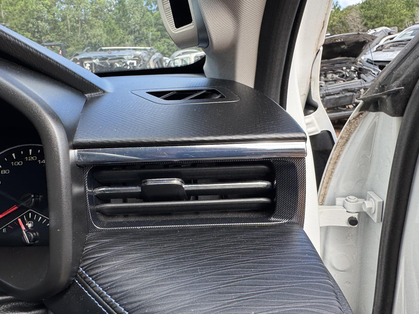 View HAVAL JOLION 2022 5 Door Station Wagon Breaking