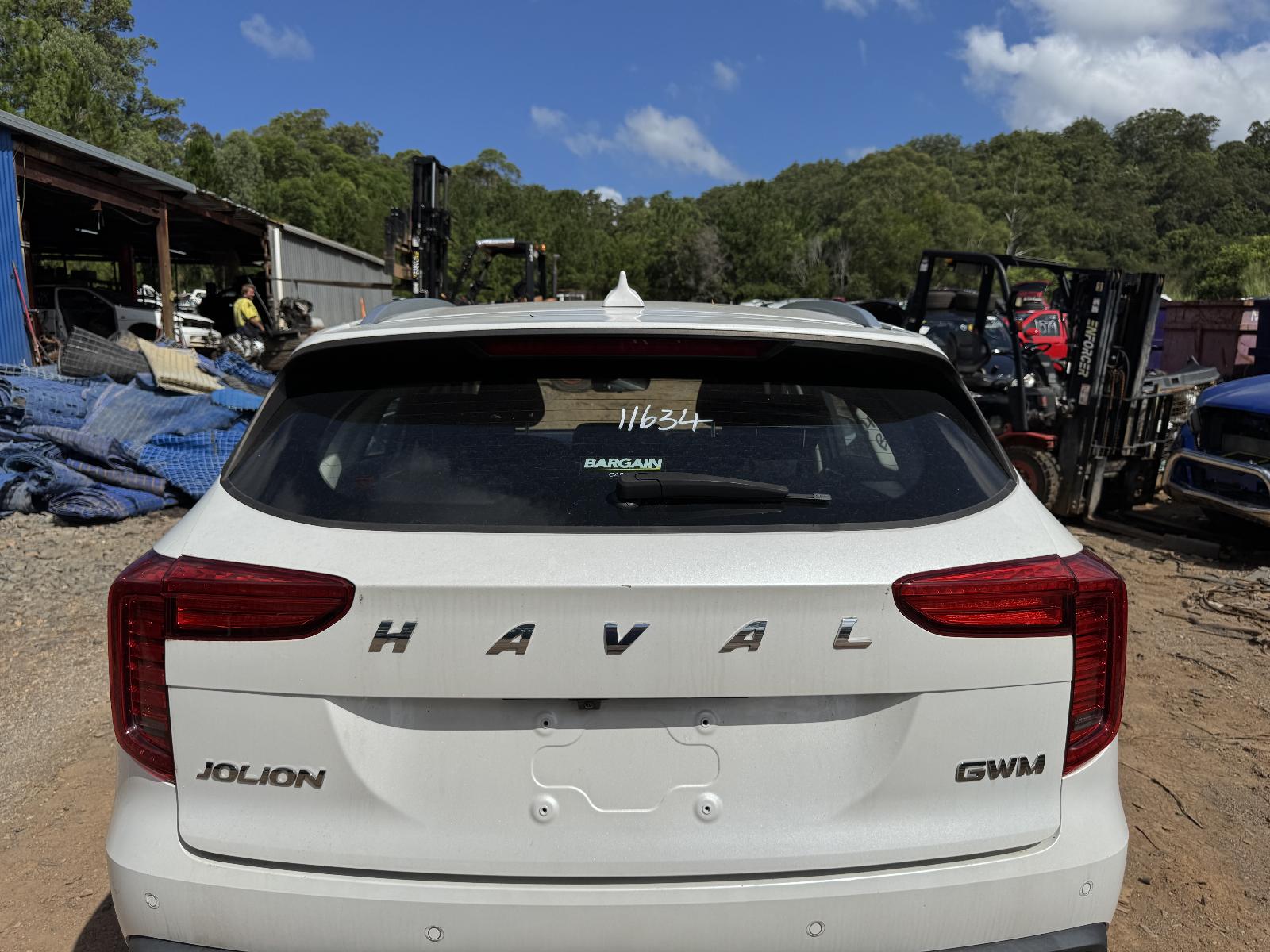 View HAVAL JOLION 2022 5 Door Station Wagon Breaking