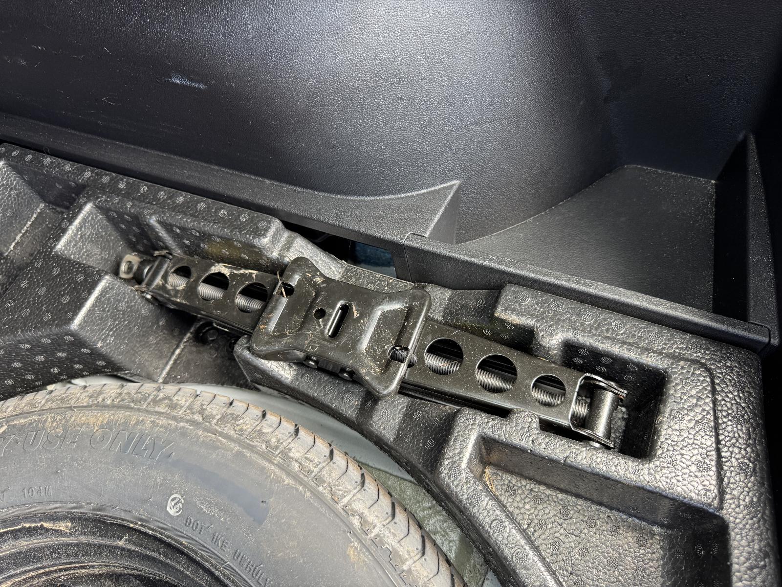 View HAVAL JOLION 2022 5 Door Station Wagon Breaking