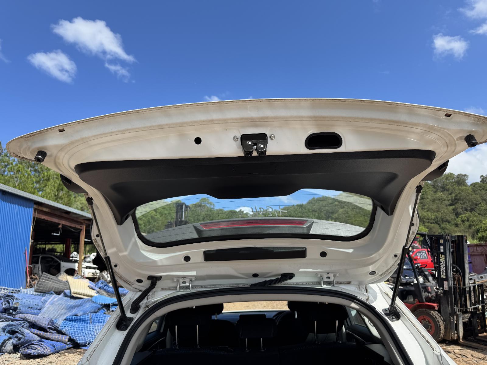 View HAVAL JOLION 2022 5 Door Station Wagon Breaking