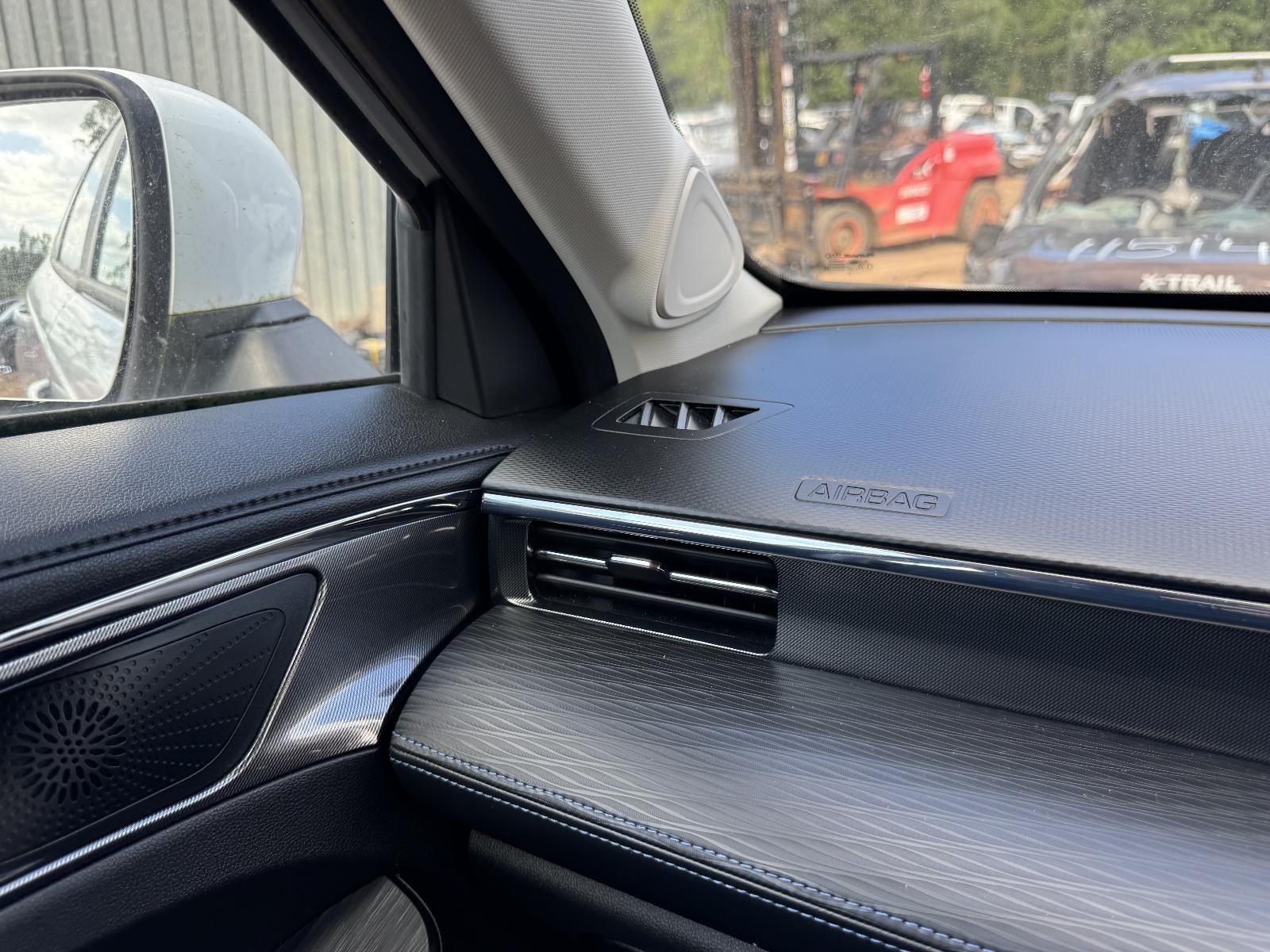 View HAVAL JOLION 2022 5 Door Station Wagon Breaking