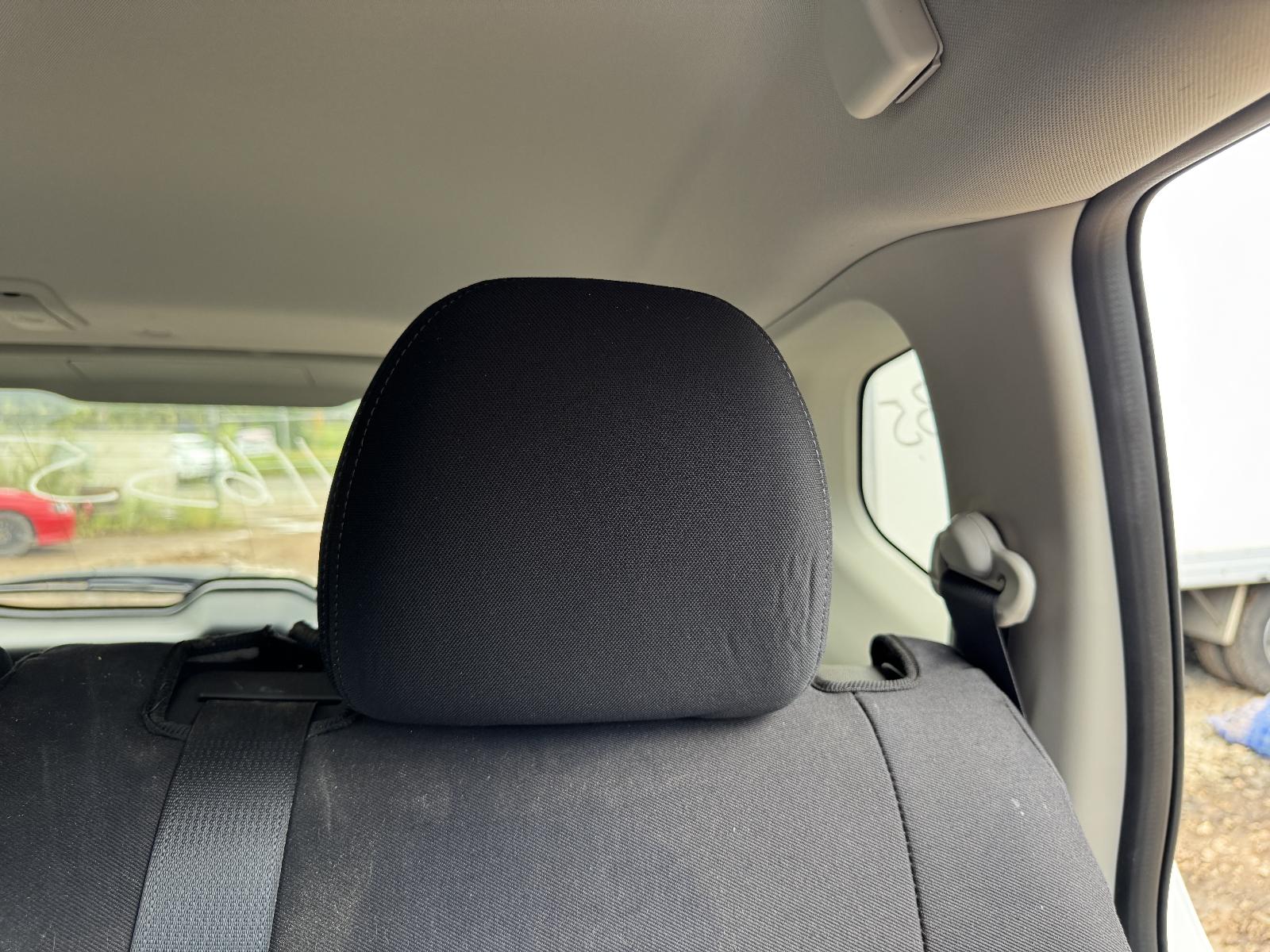 View NISSAN XTRAIL 2022 5 Door Station Wagon Breaking