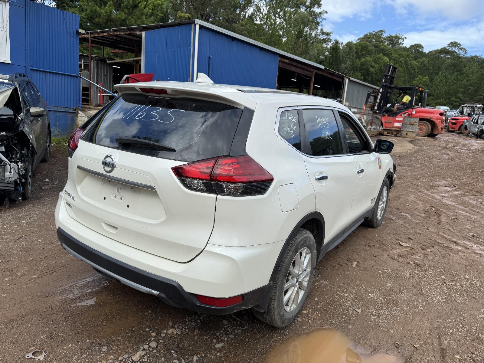 View NISSAN XTRAIL 2022 5 Door Station Wagon Breaking