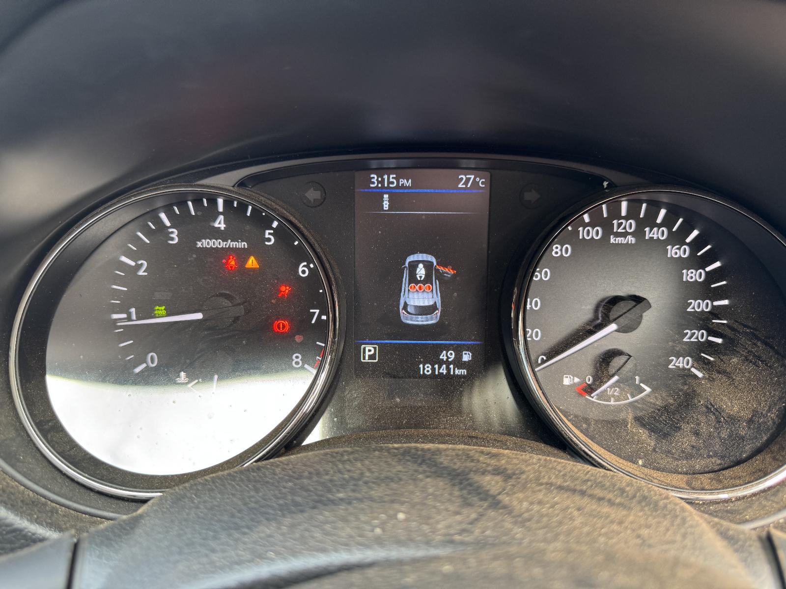 View NISSAN XTRAIL 2022 5 Door Station Wagon Breaking