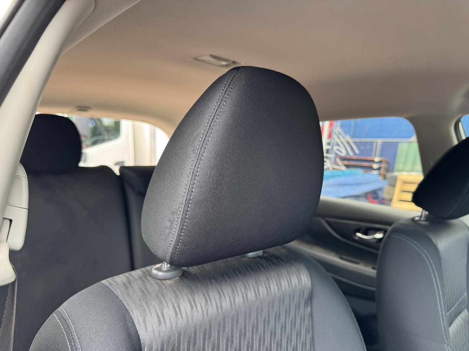 View NISSAN XTRAIL 2022 5 Door Station Wagon Breaking