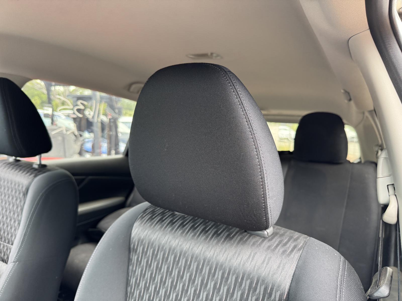 View NISSAN XTRAIL 2022 5 Door Station Wagon Breaking