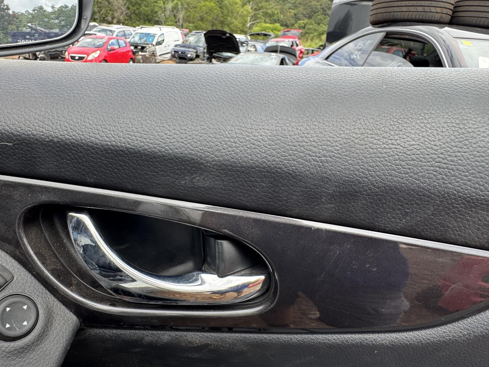 View NISSAN XTRAIL 2022 5 Door Station Wagon Breaking
