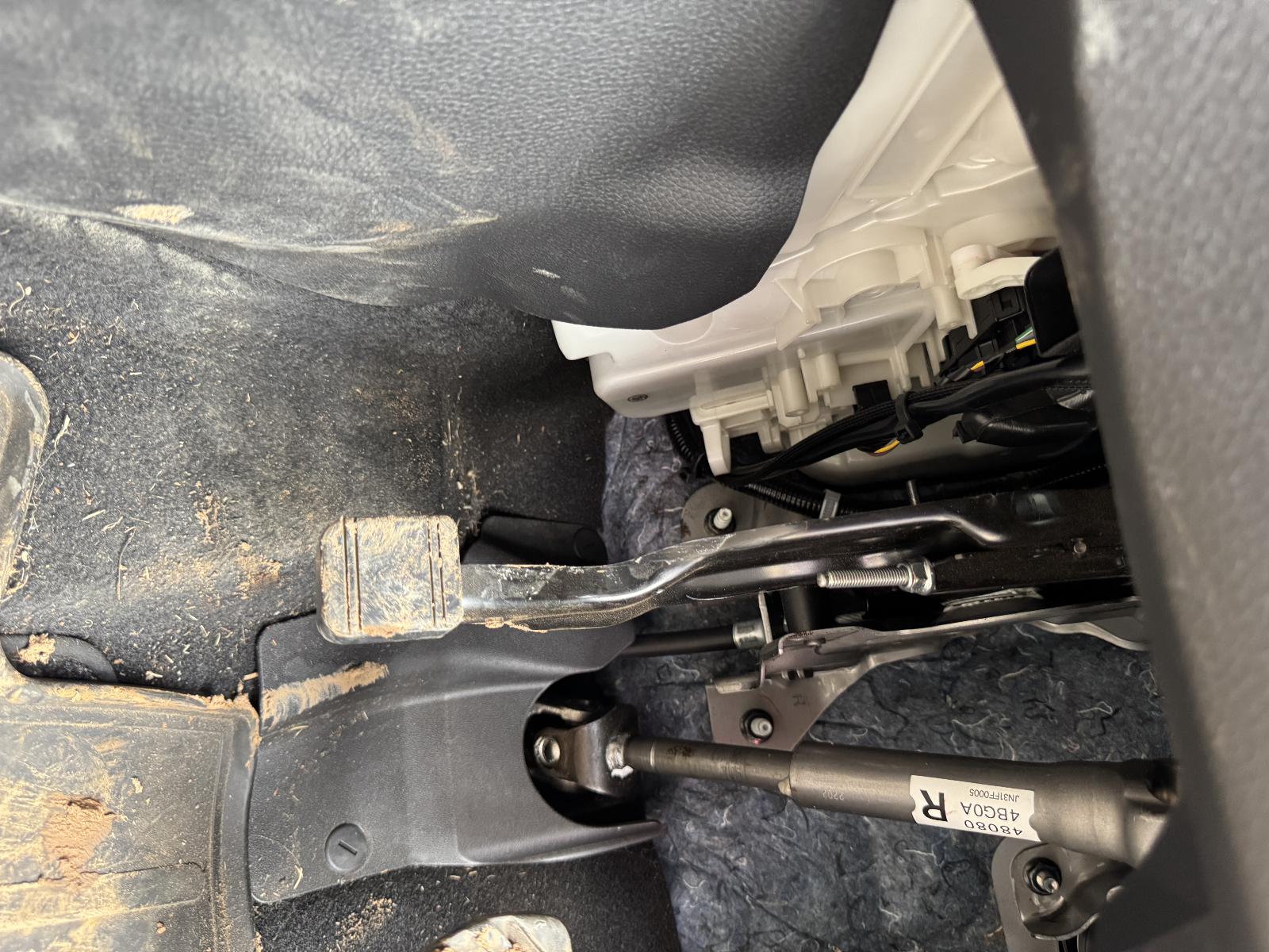 View NISSAN XTRAIL 2022 5 Door Station Wagon Breaking