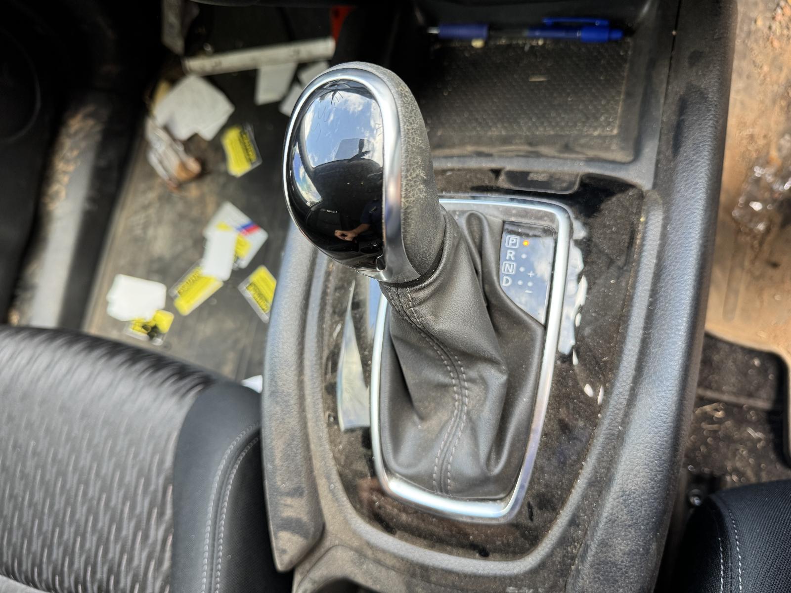 View NISSAN XTRAIL 2022 5 Door Station Wagon Breaking