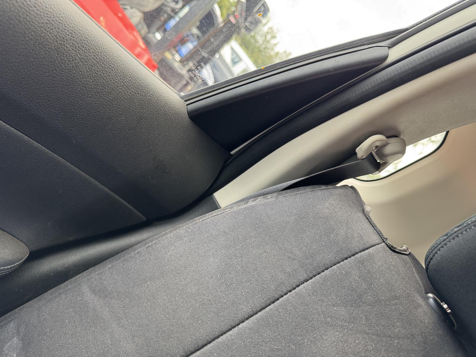 View NISSAN XTRAIL 2022 5 Door Station Wagon Breaking