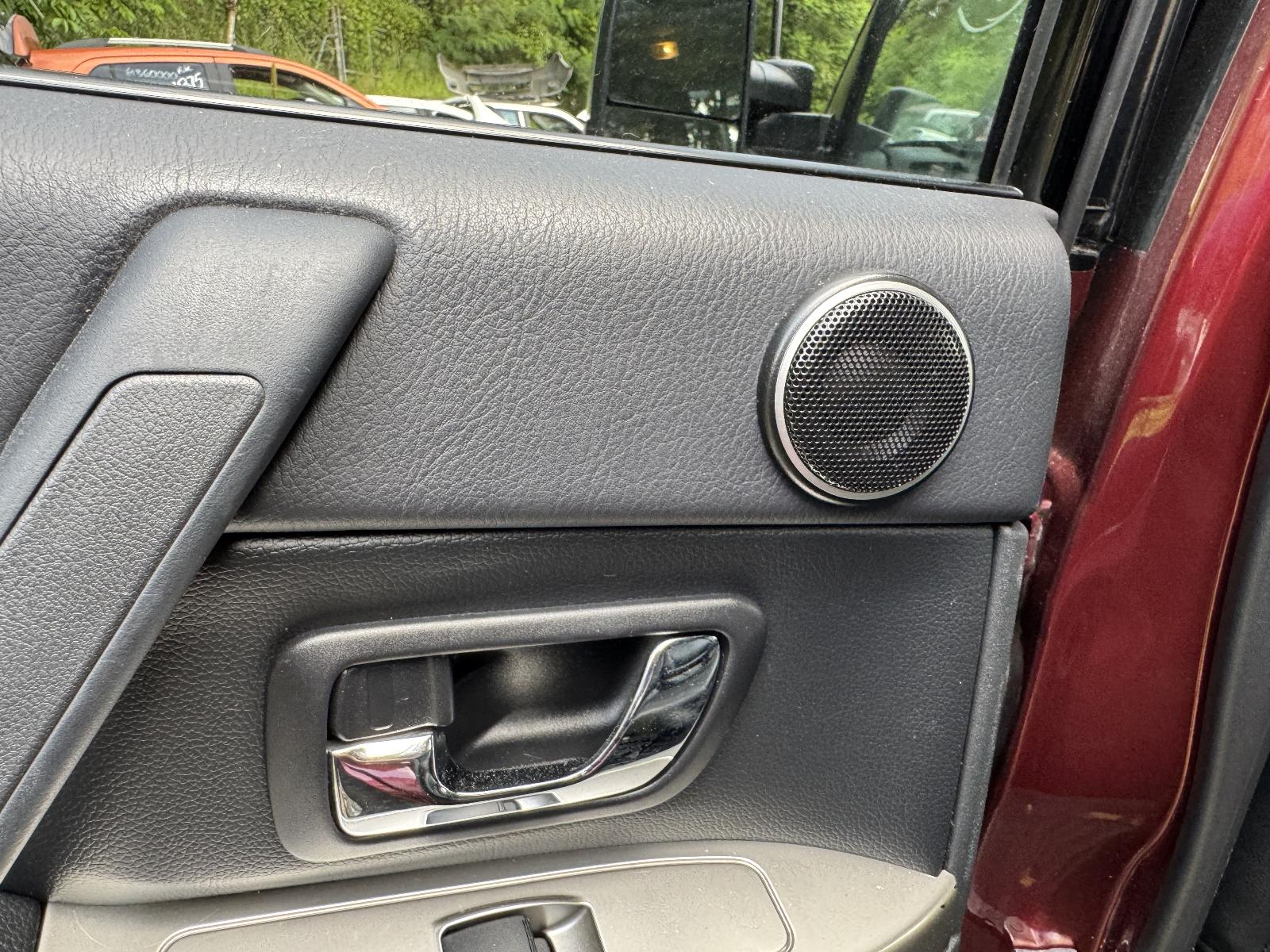 View MITSUBISHI PAJERO 2016 5 Door Station Wagon Breaking