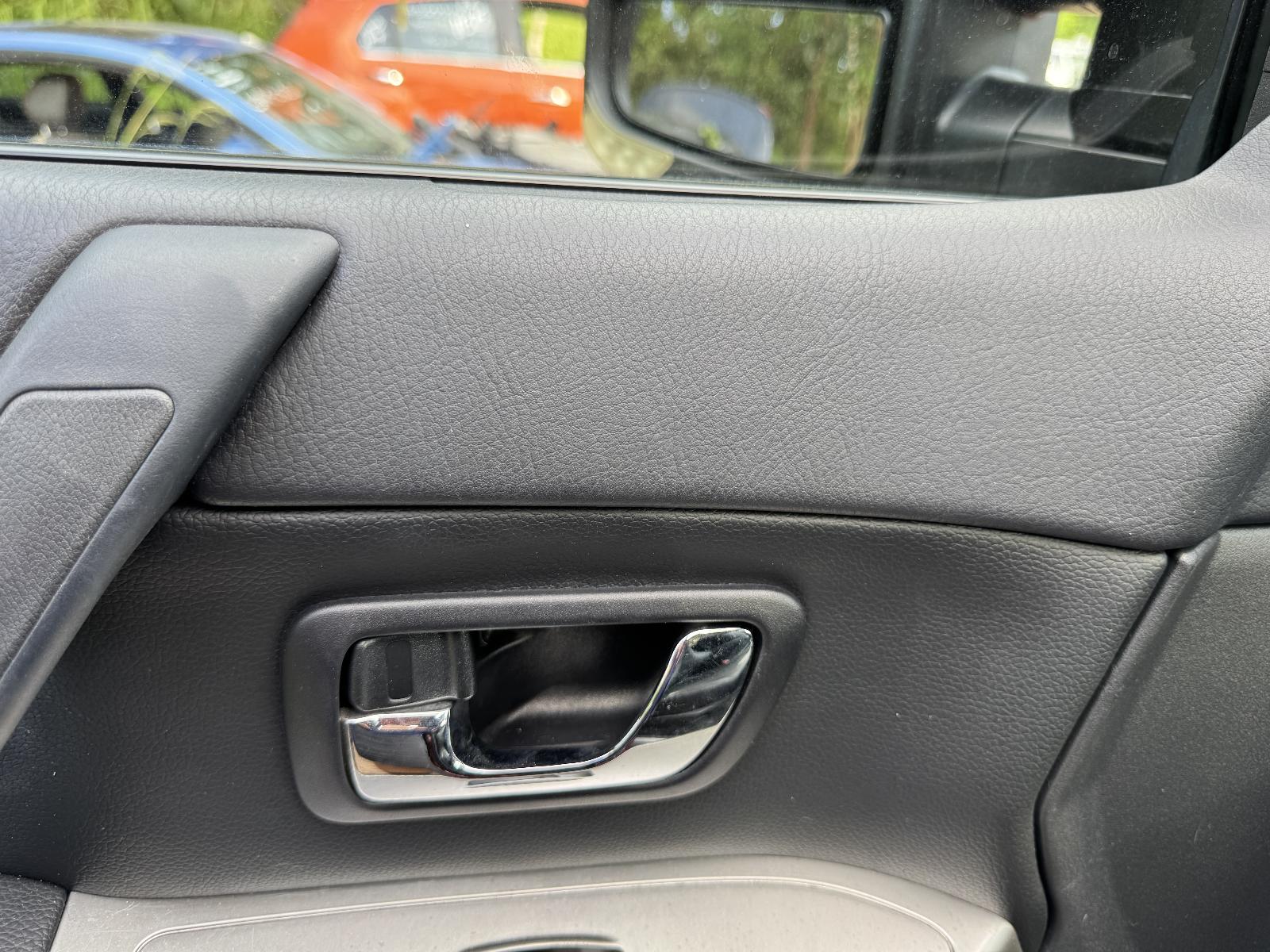 View MITSUBISHI PAJERO 2016 5 Door Station Wagon Breaking