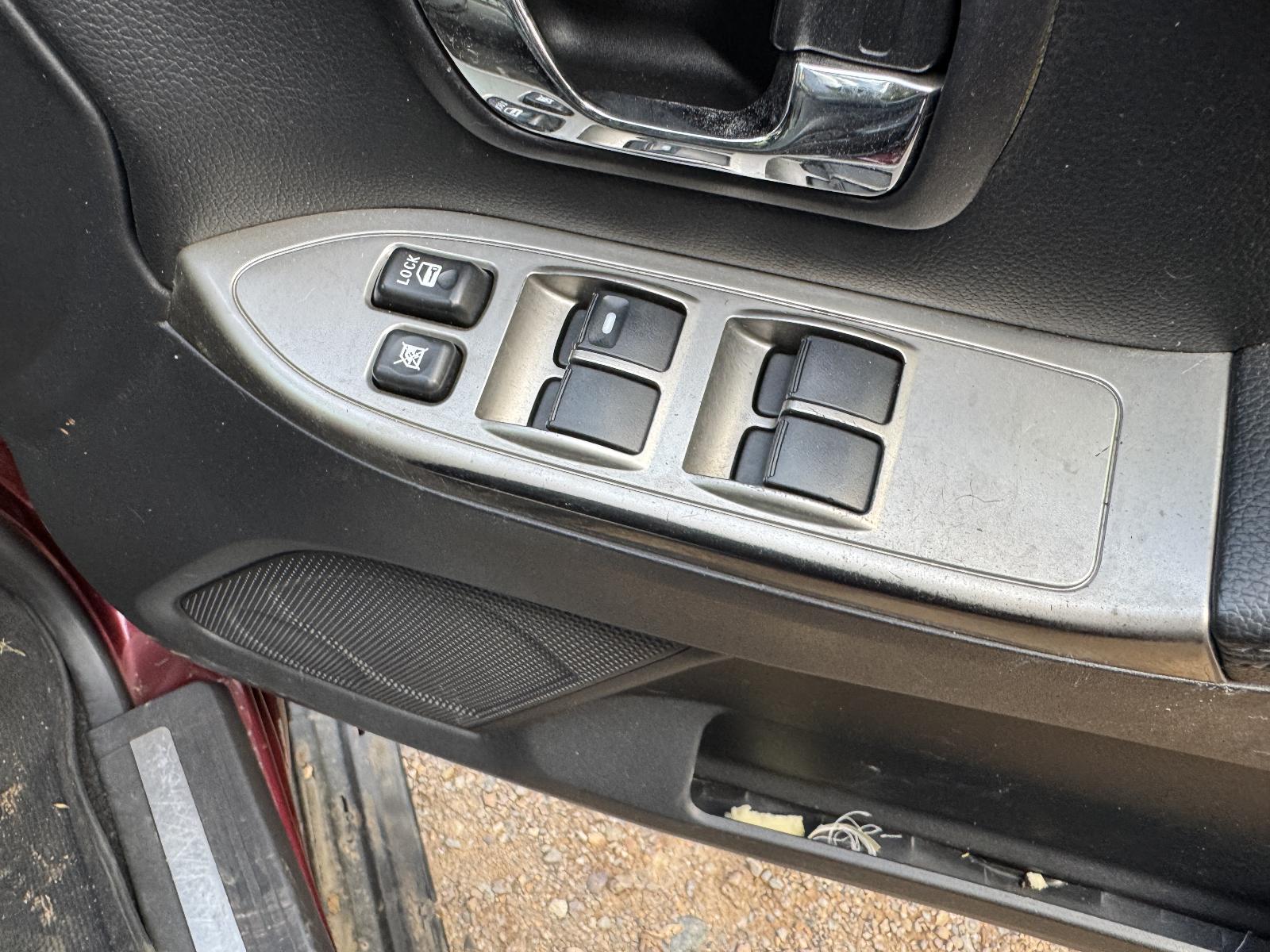 View MITSUBISHI PAJERO 2016 5 Door Station Wagon Breaking