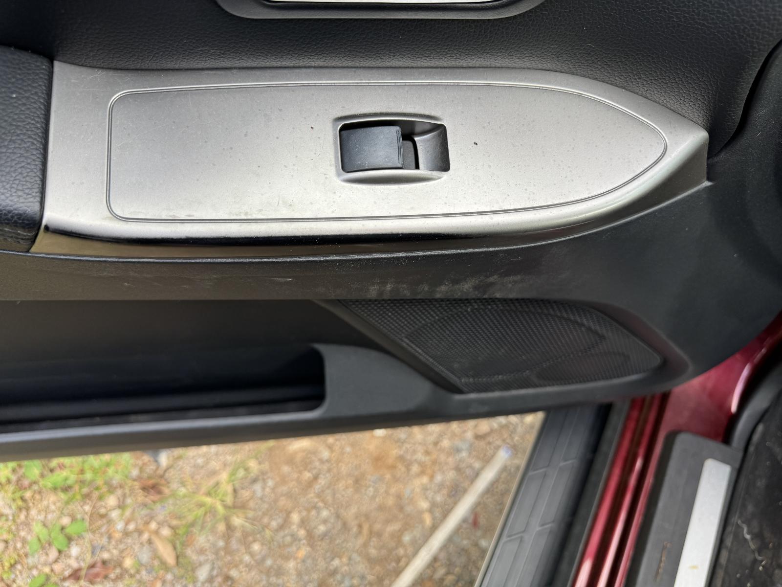 View MITSUBISHI PAJERO 2016 5 Door Station Wagon Breaking