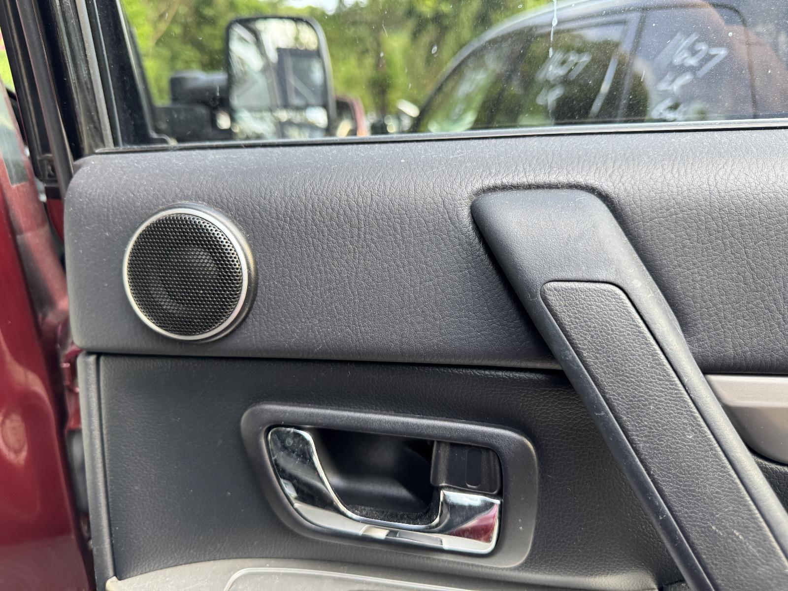 View MITSUBISHI PAJERO 2016 5 Door Station Wagon Breaking