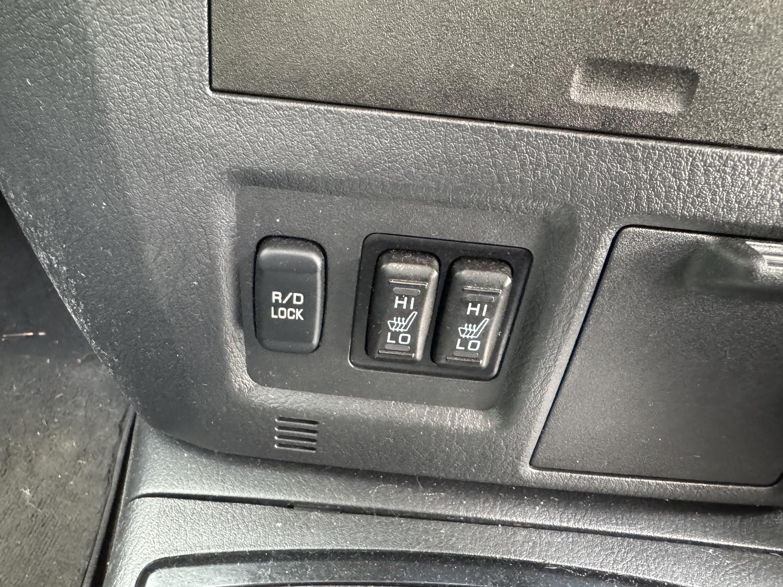 View MITSUBISHI PAJERO 2016 5 Door Station Wagon Breaking