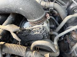 View TOYOTA HILUX 2006 2 Door Utility Breaking