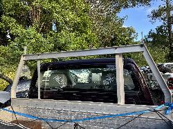 View TOYOTA HILUX 2006 2 Door Utility Breaking