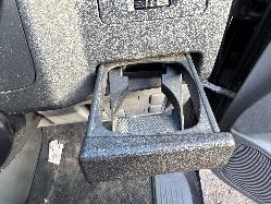 View TOYOTA HILUX 2006 2 Door Utility Breaking