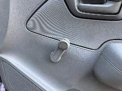 View TOYOTA HILUX 2006 2 Door Utility Breaking