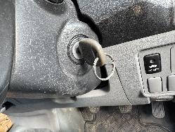 View TOYOTA HILUX 2006 2 Door Utility Breaking