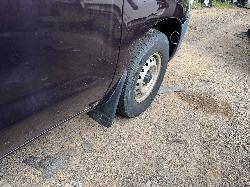 View TOYOTA HILUX 2006 2 Door Utility Breaking