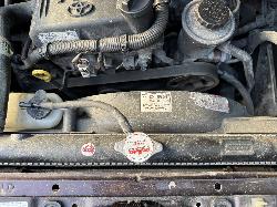 View TOYOTA HILUX 2006 2 Door Utility Breaking