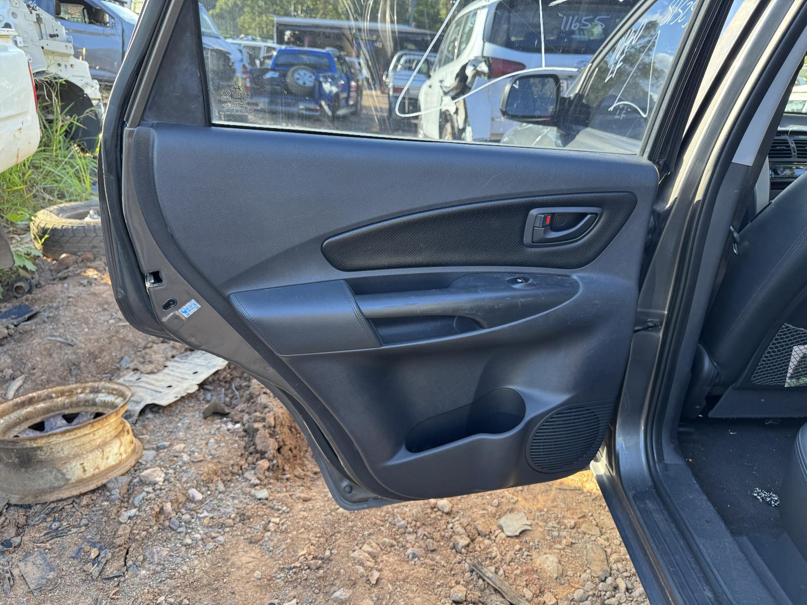 View HYUNDAI TUCSON 2009 5 Door Station Wagon Breaking