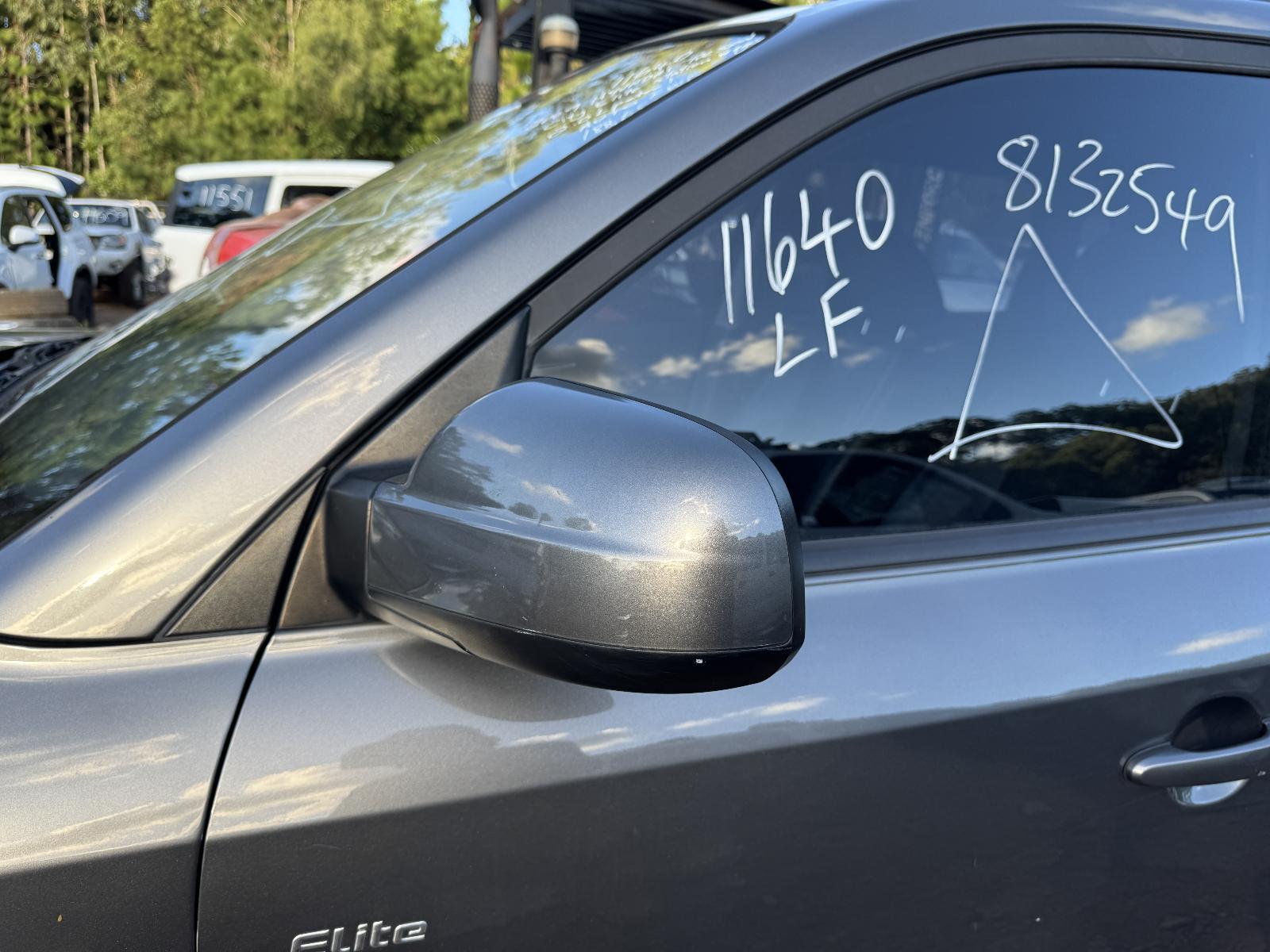 View HYUNDAI TUCSON 2009 5 Door Station Wagon Breaking