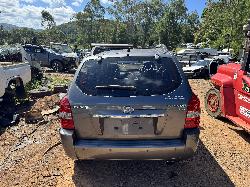 View HYUNDAI TUCSON 2009 5 Door Station Wagon Breaking