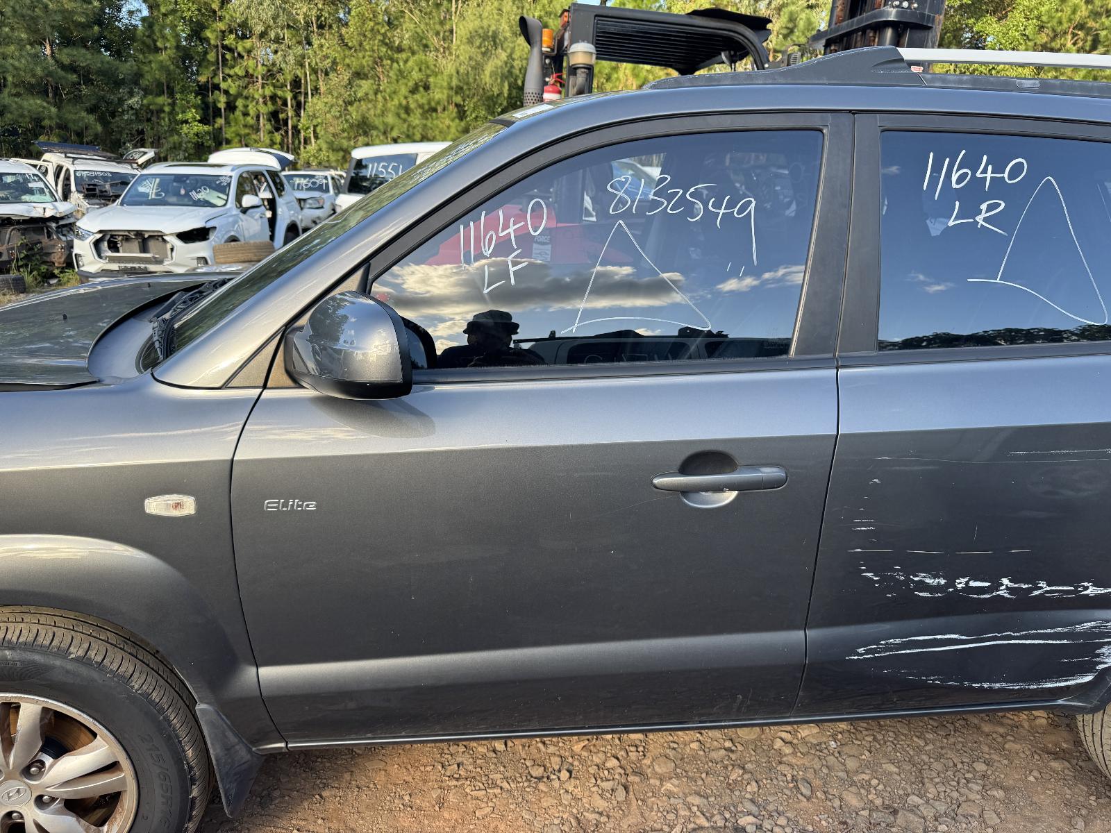 View HYUNDAI TUCSON 2009 5 Door Station Wagon Breaking