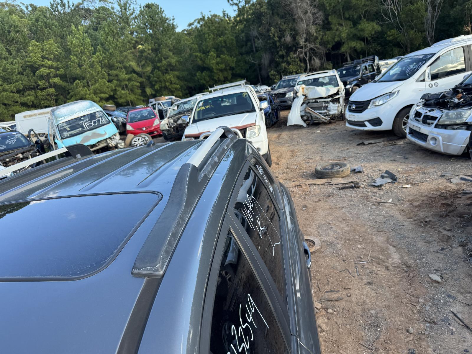 View HYUNDAI TUCSON 2009 5 Door Station Wagon Breaking