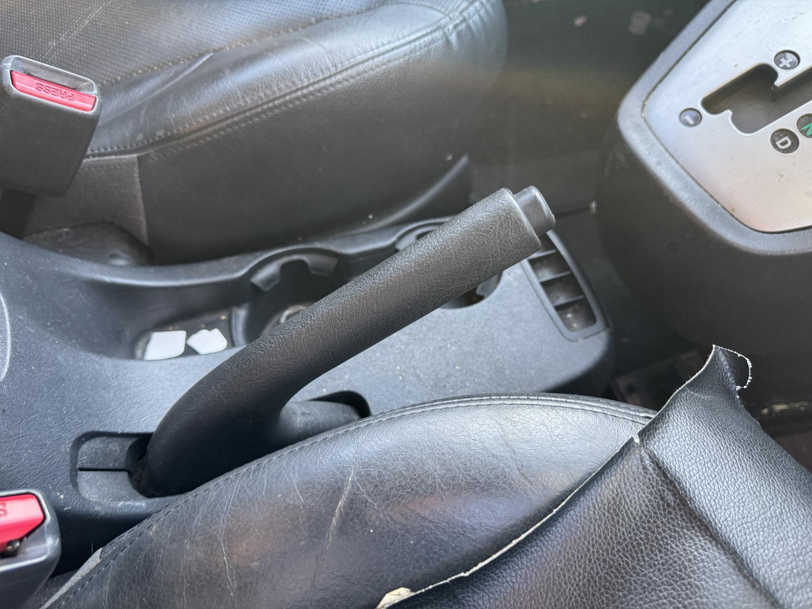 View HYUNDAI TUCSON 2009 5 Door Station Wagon Breaking