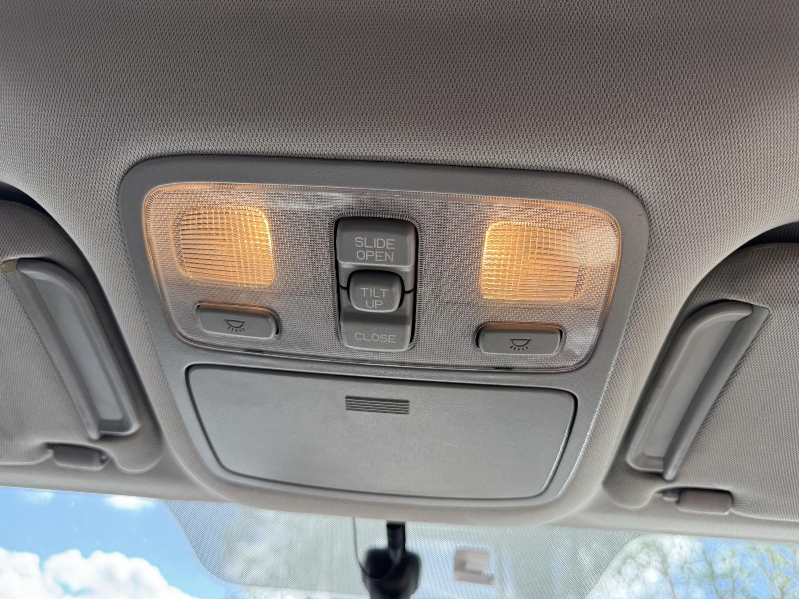 View HYUNDAI TUCSON 2009 5 Door Station Wagon Breaking