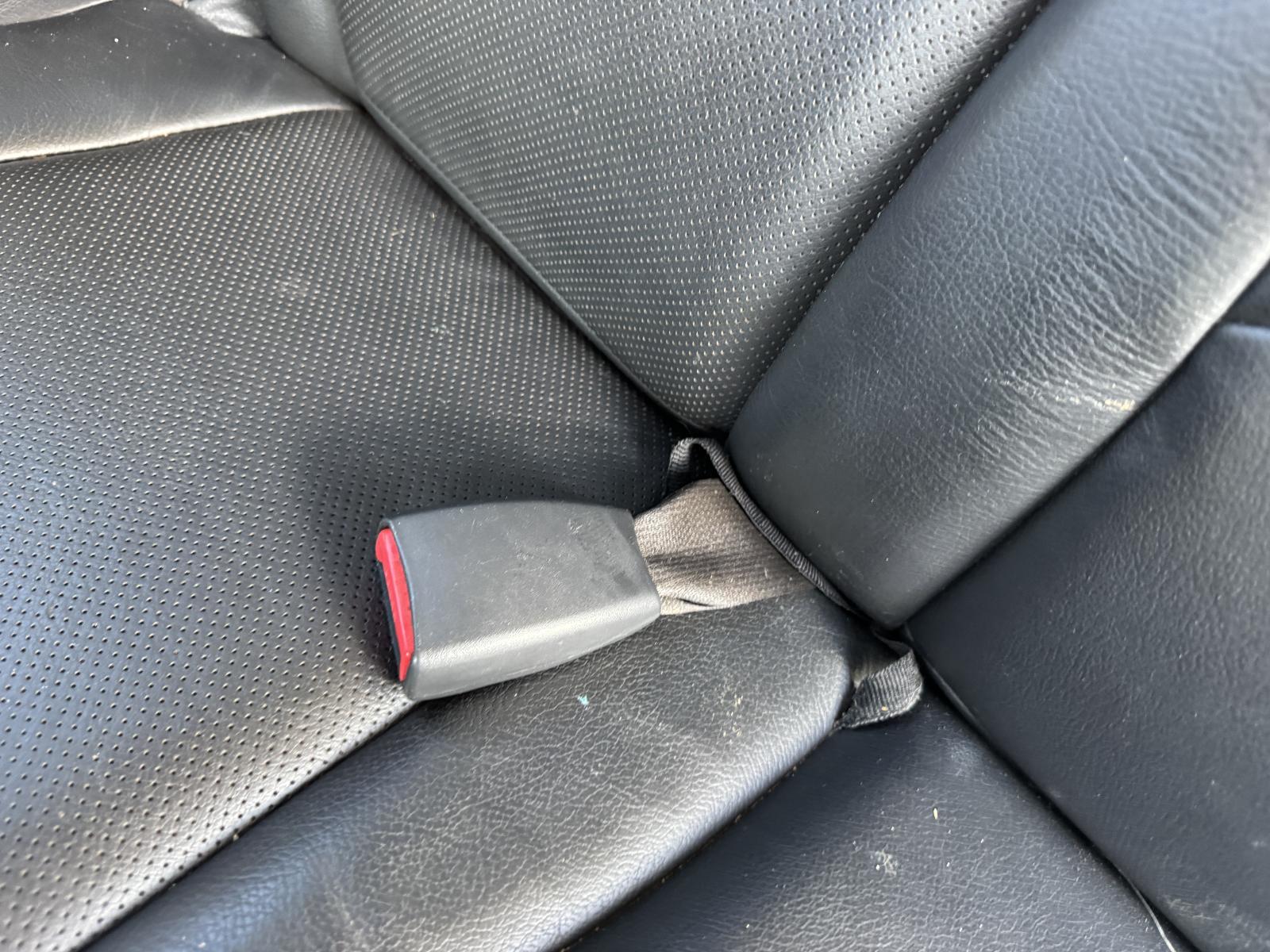 View HYUNDAI TUCSON 2009 5 Door Station Wagon Breaking