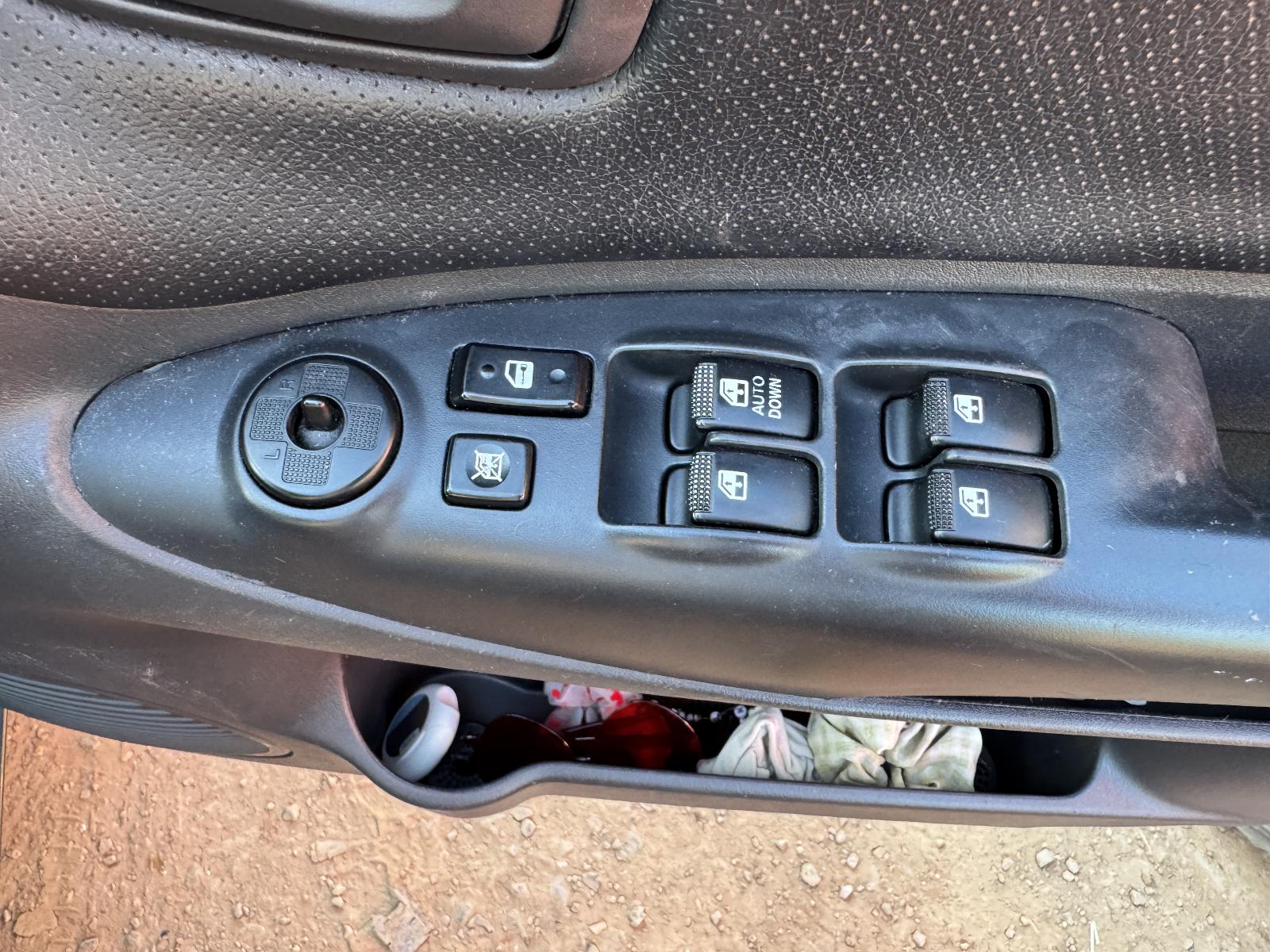 View HYUNDAI TUCSON 2009 5 Door Station Wagon Breaking